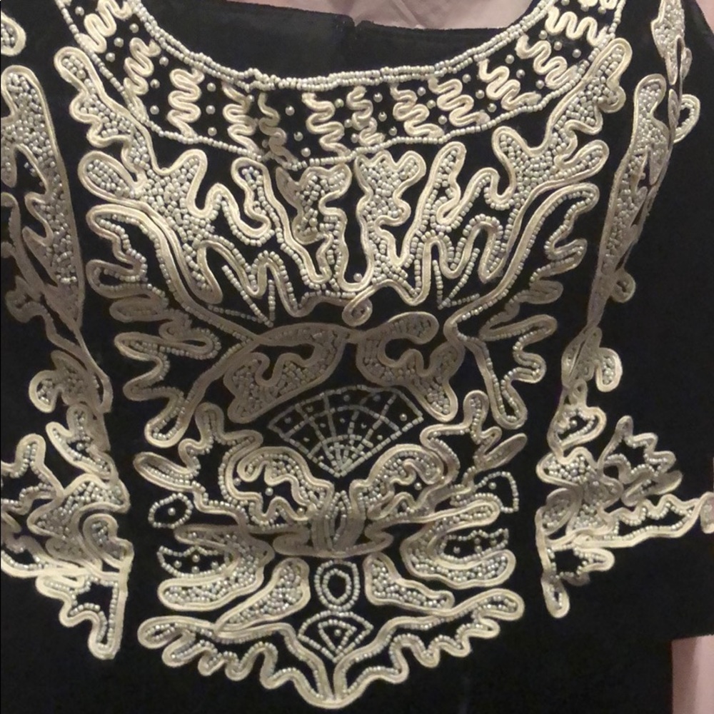 Formal Dress - Picture 2 of 5